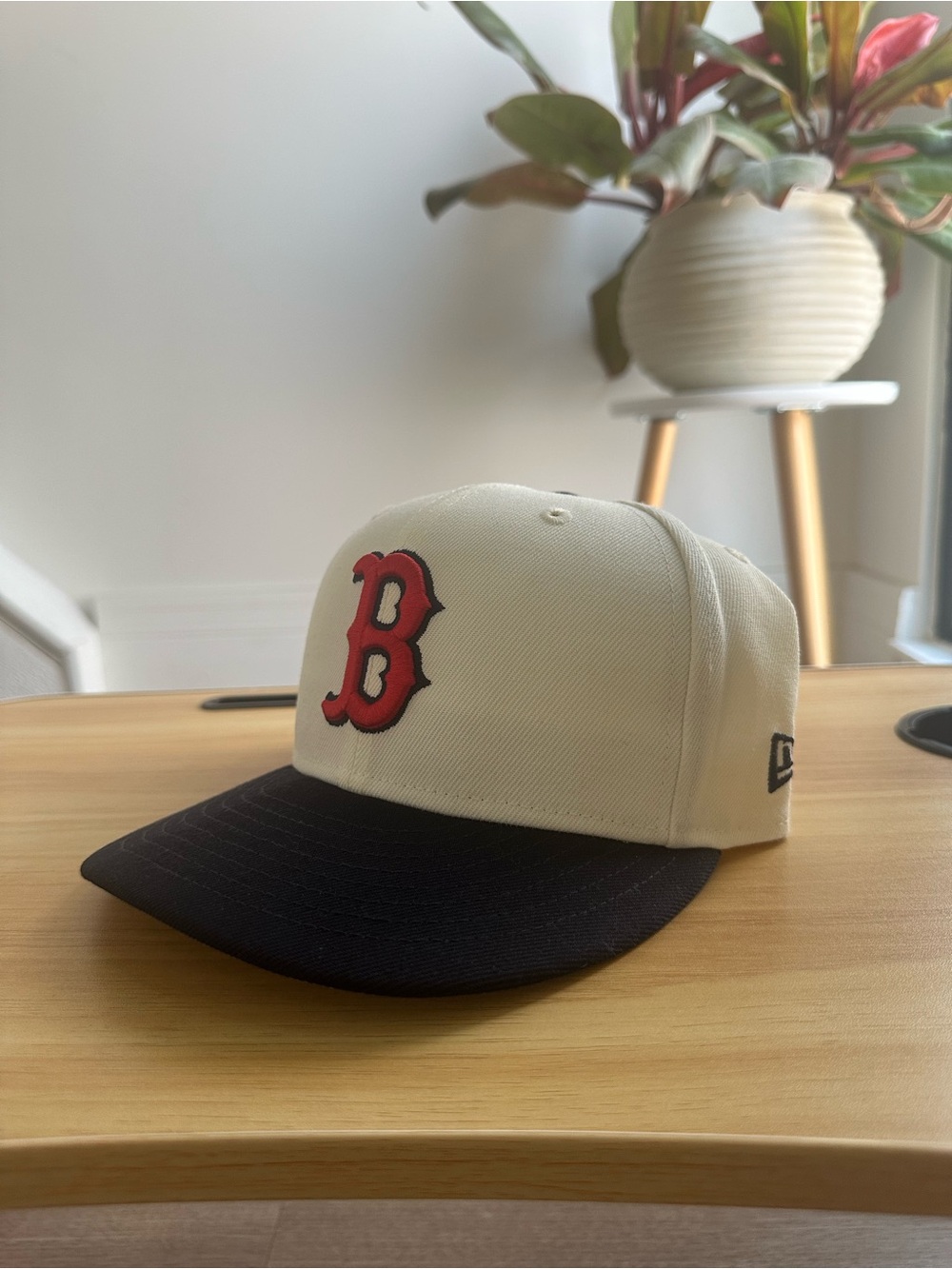 Men's New Era Cream Boston Red Sox Chrome 59FIFTY Fitted Hat